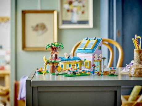 Конструктор LEGO Friends Рятувальний центр для собак 617 деталей (41727) - фото 0