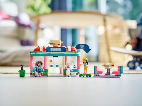 Конструктор LEGO Friends Хартлейк-Сіті ресторанчик в центрі міста 346 деталей (41728) - фото 0