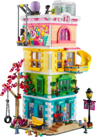 Конструктор LEGO Friends Хартлейк-Сіті Громадський центр 1513 деталей (41748) - фото 0