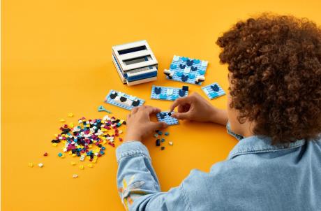 Конструктор LEGO DOTS Креативна скринька Тварини 643 деталі (41805) - фото 0