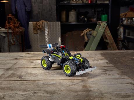Конструктор LEGO Techniс Monster Jam Grave Digger 212 деталей (42118) - фото 0