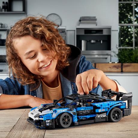 Конструктор LEGO Techniс McLaren Senna GTR 830 деталей (42123) - фото 1