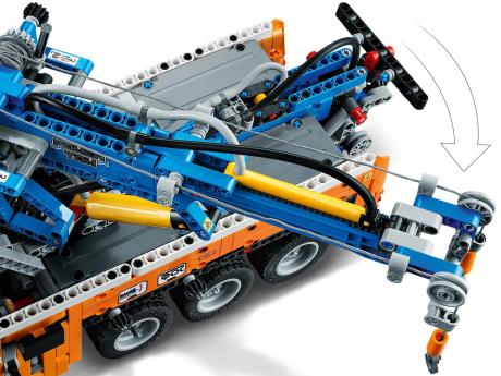 Конструктор LEGO Technic Важкий тягач 2017 деталей (42128) - фото 0
