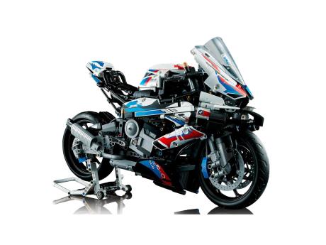 Конструктор LEGO Techniс BMW M 1000 RR 1920 деталей (42130) - фото 0