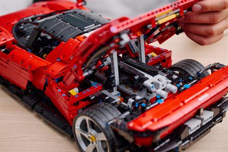 Конструктор LEGO Techniс Ferrari Daytona SP3 3778 деталей (42143) - фото 0