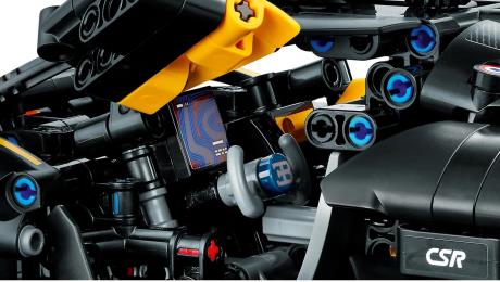 Конструктор LEGO Technic Bugatti Bolide 905 деталей (42151) - фото 0