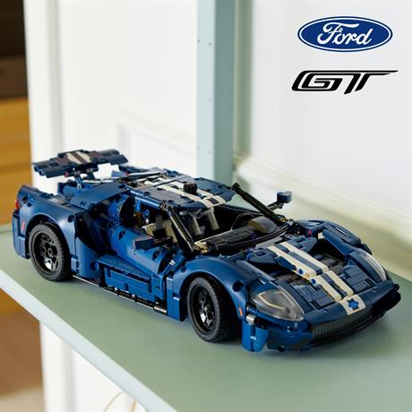 Конструктор LEGO Techniс Ford GT 2022 1466 деталей (42154) - фото 7