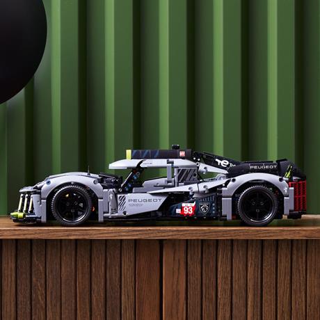 Конструктор LEGO Techniс Peugeot 9X8 24H Le Mans Hybrid Hypercar 1775 деталей (42156) - фото 3