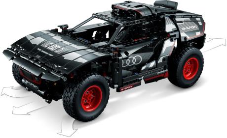 Конструктор LEGO Technic Audi RS Q e-tron 914 деталей (42160) - фото 0