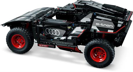 Конструктор LEGO Technic Audi RS Q e-tron 914 деталей (42160) - фото 0