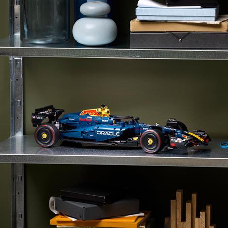 Конструктор LEGO Technic Автомобіль F1 Oracle Red Bull Racing RB20, 1639 деталей (42206) - фото 5