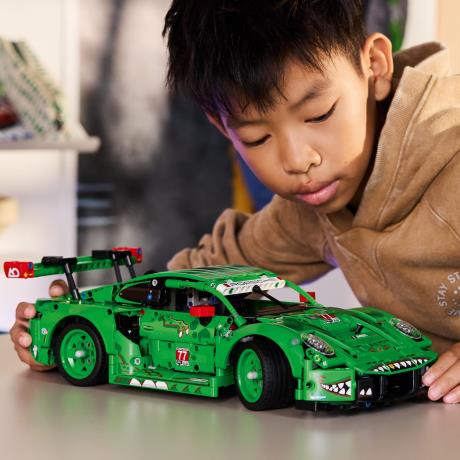 Конструктор LEGO Technic Автомобіль Porsche 911 GT3 R REXY AO Racing 1313 Деталей (42224) - фото 5