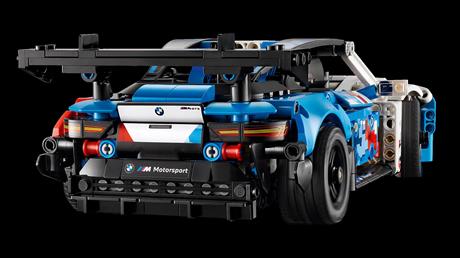 Конструктор LEGO® Technic Автомобиль для гонок BMW M4 GT3 EVO 747 деталей (42226) - фото 17