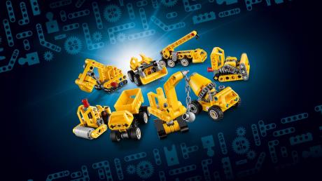 Конструктор LEGO® Technic Потужні машини (42233) - фото 11