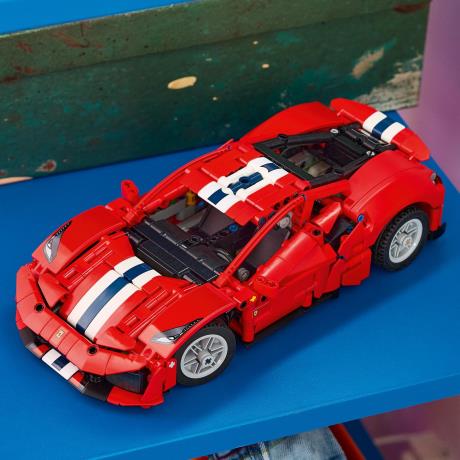 Конструктор LEGO® Technic Автомобіль Ferrari 488 PISTA (42235) - фото 9
