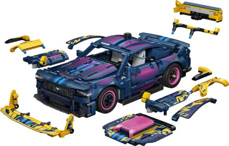 Конструктор LEGO® Technic Тюнінг-гараж з автомобілем Ford Mustang GT  Іграшка (42236) - фото 23