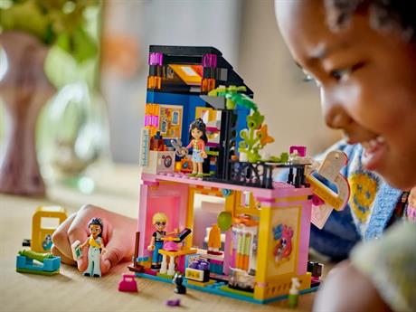 Конструктор LEGO Friends Крамниця вінтажного одягу 409 деталей (42614) - фото 0