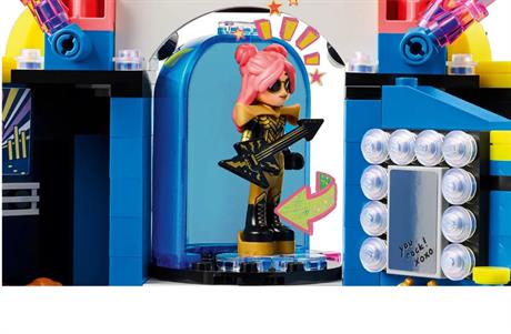 Конструктор LEGO Friends Музичне шоу талантів Хартлейк-Сіті 669 деталей (42616) - фото 0