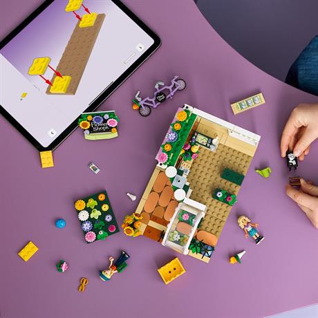 Конструктор LEGO® Friends Творча квіткова крамниця, 377 деталі (42693) - фото 7