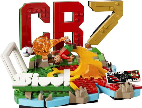 Конструктор LEGO® Editions Кріштіану Роналду — найкращі моменти футбольних матчів, 490 деталей (43012) - фото 8
