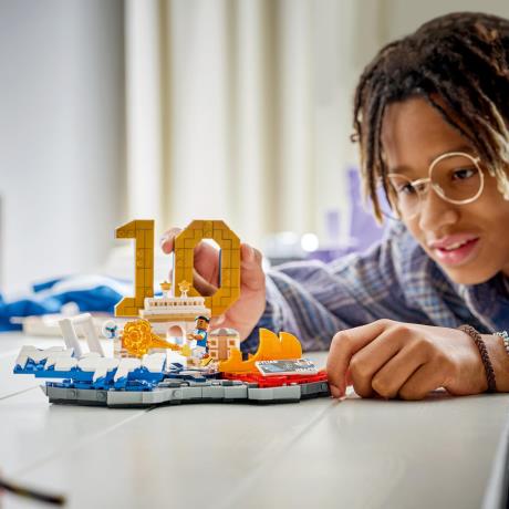 Конструктор LEGO® Editions Кіліан Мбаппе — найкращі моменти футбольних матчів, 490 деталей (43013) - фото 6