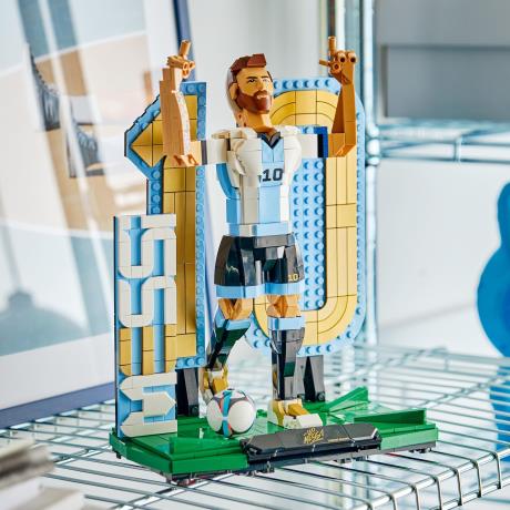 Конструктор LEGO® Editions Ліонель Мессі — легенда футболу, 958 деталей (43015) - фото 6