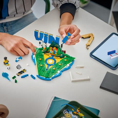 Конструктор LEGO® Editions Вінісіус Жуніор — найкращі моменти футбольних матчів, 510 деталей (43027) - фото 6