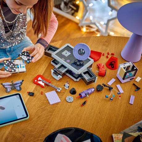 Конструктор LEGO® Editions Секретне сховище Олівії Родріґо (43030) - фото 9