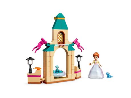Конструктор LEGO Disney Princess Frozen II Подвір'я палацу Анни 74 деталі (43198) - фото 0
