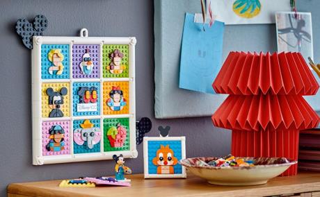 Конструктор LEGO Disney 100-та річниця мультиплікації Disney 1022 деталей (43221) - фото 0