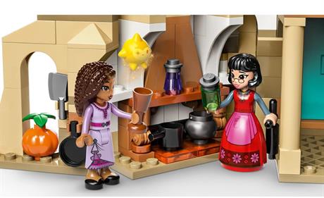 Конструктор LEGO Замок короля Маґніфіко 613 деталей (43224) - фото 0