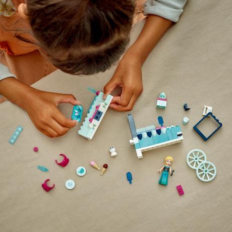 Конструктор LEGO Disney Крижані ласощі Ельзи 82 деталі (43234) - фото 9