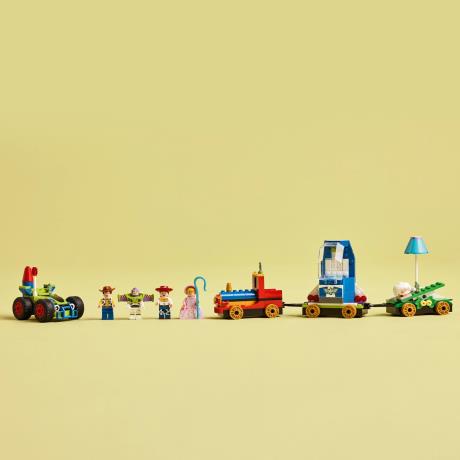 Конструктор LEGO Disney и Pixar Празднование из Истории игрушек поезд и авто для гонки 206 деталей (43264) - фото 7