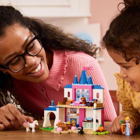 Конструктор LEGO® Disney Принцесса Замок Золушки и её друзей-животных, 149 деталей (43283) - фото 17
