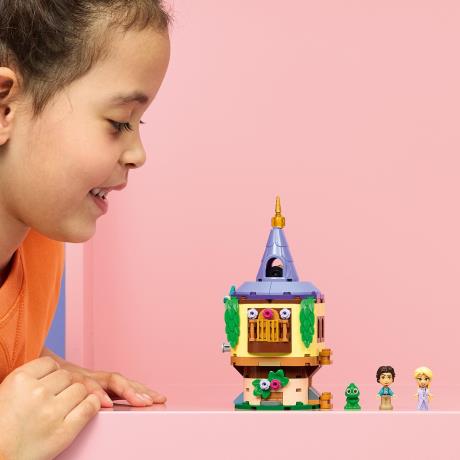 Конструктор LEGO® Disney Принцесса Минибашня Рапунцель Игровой набор, 171 деталь (43294) - фото 16