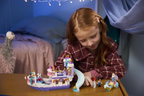 Конструктор LEGO® Disney Принцеса Королівський весільний човен Аріель, 519 деталей (43299) - фото 5