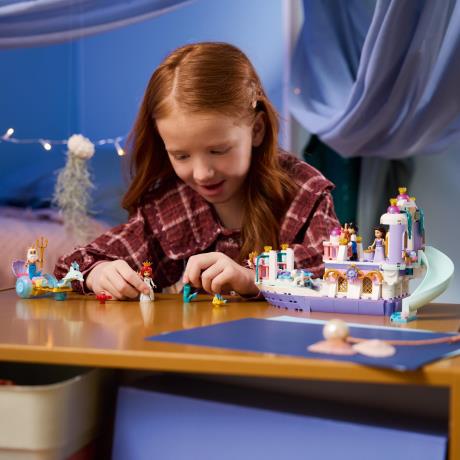 Конструктор LEGO® Disney Принцеса Королівський весільний човен Аріель, 519 деталей (43299) - фото 6