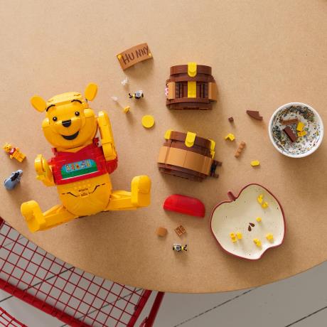 Конструктор LEGO®  Disney Винни-Пух Классический декор, 1399 деталей (43300) - фото 8
