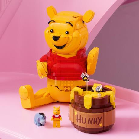 Конструктор LEGO®  Disney Винни-Пух Классический декор, 1399 деталей (43300) - фото 8
