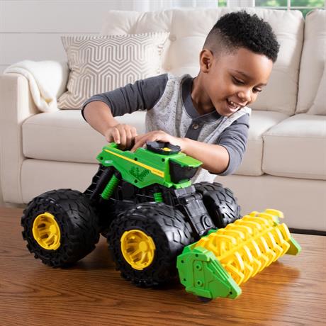 Іграшковий комбайн John Deere Kids Monster Treads з молотаркою і великими колесами (47329) - фото 6