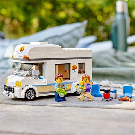 Конструктор LEGO City Great Vehicles Отпуск в доме на колёсах 190 деталей (60283) - фото 3