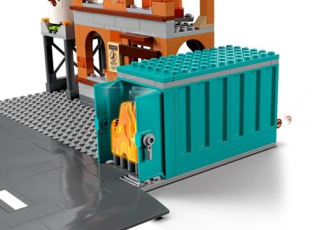 Конструктор LEGO City Fire Пожежна команда 766 деталей (60321) - фото 0