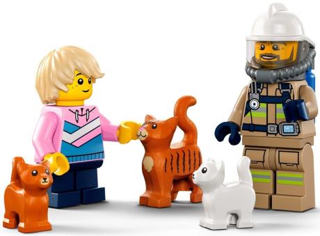 Конструктор LEGO City Fire Пожежна команда 766 деталей (60321) - фото 0