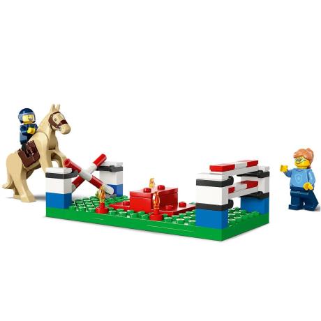Конструктор LEGO City Поліцейська академія 823 деталі (60372) - фото 8