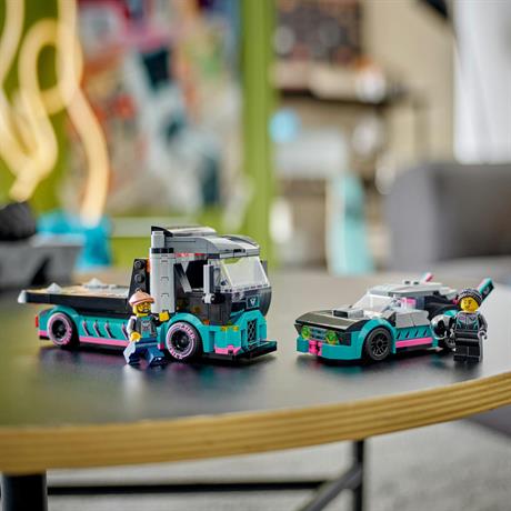 Конструктор LEGO City Гоночный автомобиль и автовоз 328 деталей (60406) - фото 10
