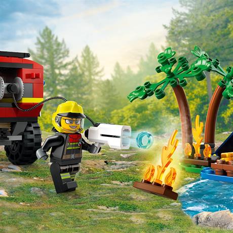 Конструктор LEGO City Пожежний позашляховик із рятувальним човном 301 деталь (60412) - фото 2