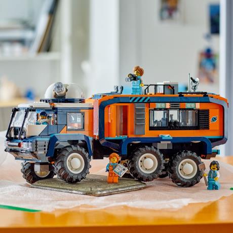 Конструктор LEGO City Арктична дослідницька вантажівка з науковою лабораторією 1064 деталі (60471) - фото 9
