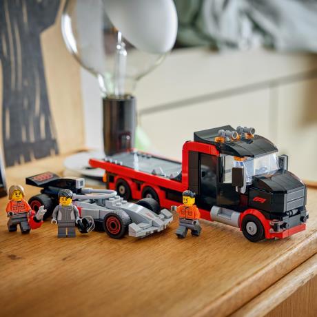 Конструктор LEGO® City Грузовик для демонстрации F1® с гоночным автомобилем Audi F1® 508 деталей (60493) - фото 18