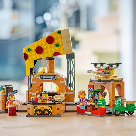Конструктор LEGO® City Доставка піци з різними транспортними засобами, 494 деталі  (60496) - фото 2