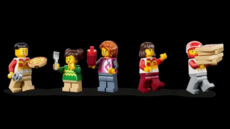 Конструктор LEGO® City Доставка пиццы с различными транспортными средствами, 494 детали (60496) - фото 13
